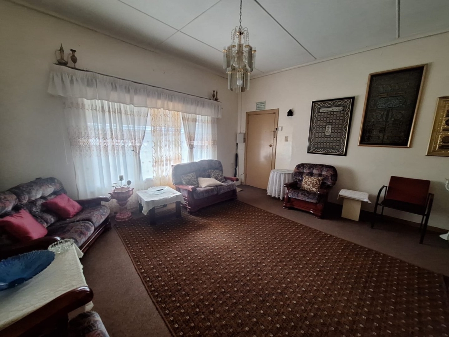 3 Bedroom Property for Sale in De Beers Northern Cape